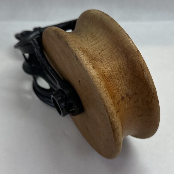 Antique Vintage Myers 857 B Cast Iron Block with Moline Ironworks Wood Wheel - Picture 5 of 7